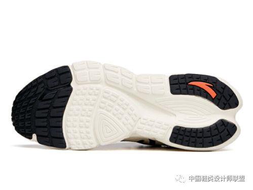 鞋图丨国货安踏 科技赋能，运动时尚的匠心之作